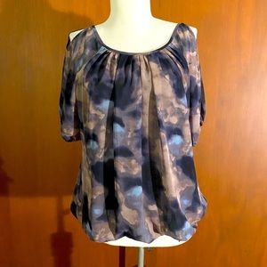 NWT BCBGENERATION cold shoulder top